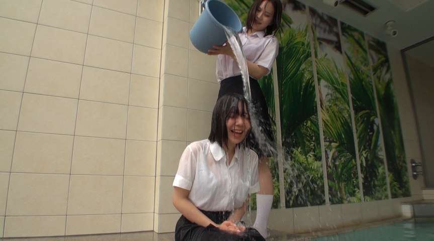 【sandw-0232】- 引退前の水掛・水掛けられ祭り
